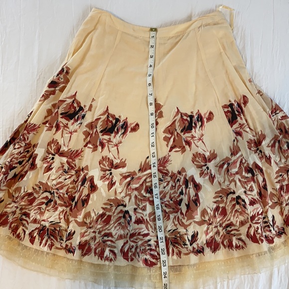 Floral skirt by odille - Picture 7 of 8